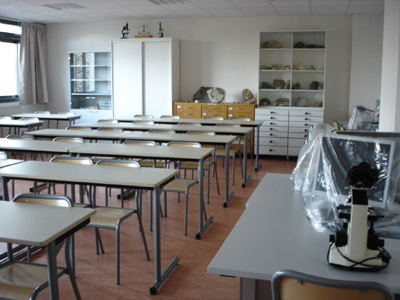 Une salle de cours SVT